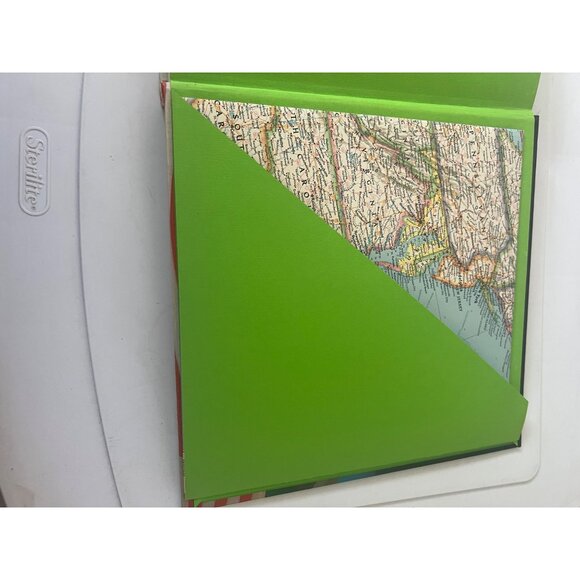 National Geographic Picture Atlas Of Our Fifty States Hardcover Book - Picture 5 of 5